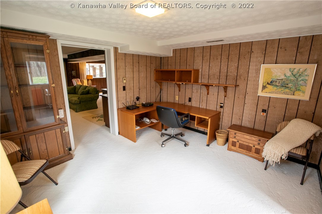 1610 Clark Road Charleston, WV 25314 - Photo 7 of 45 Gallery Image 7