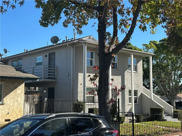 $2,375 | 966 Holly Street, Inglewood, CA 90301