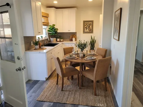 $2,375 | 966 Holly Street, Inglewood, CA 90301