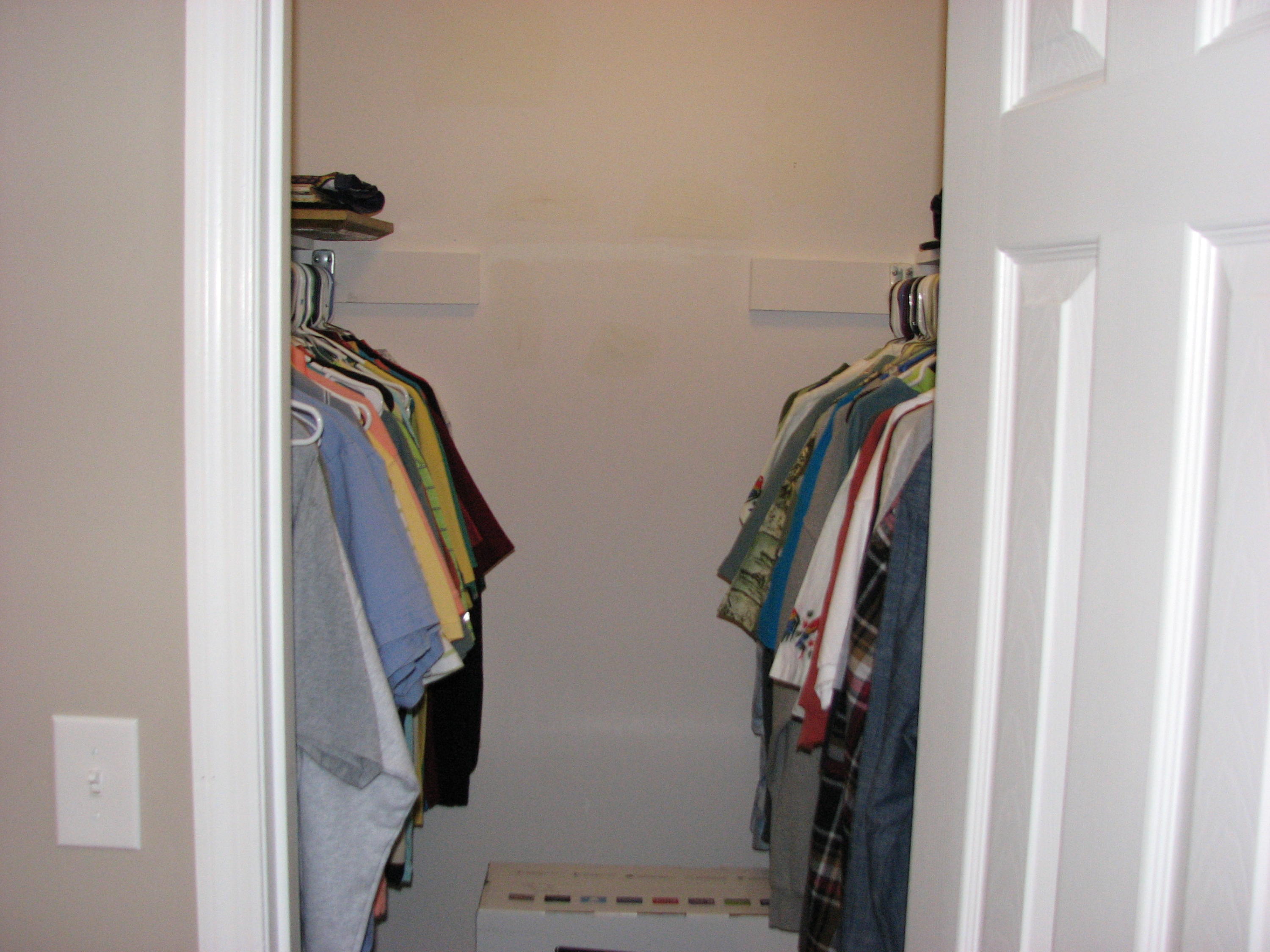 810 Beauregard Road Summerville, SC 29486 - Photo 14 of 30 Walk in closet