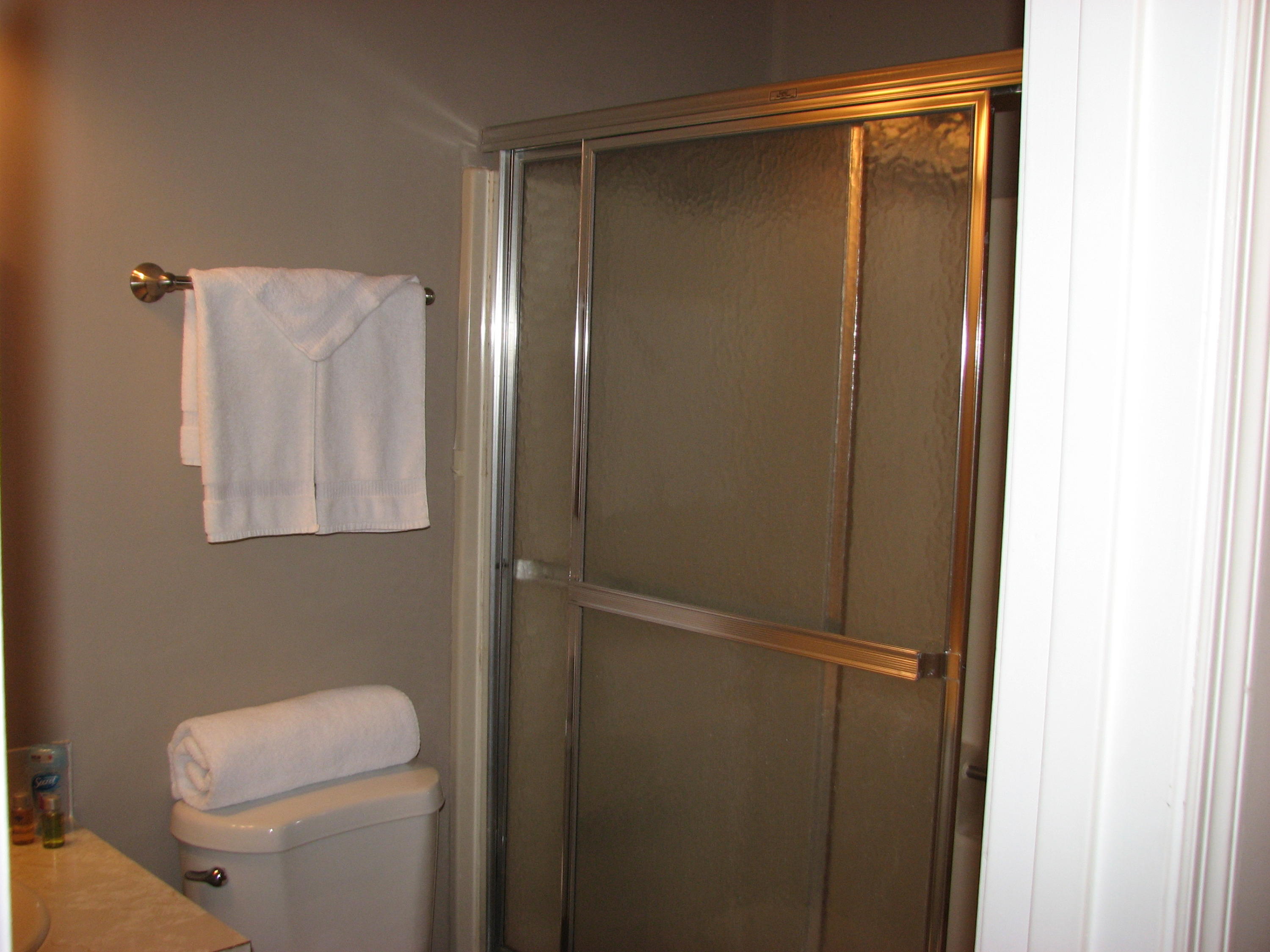 810 Beauregard Road Summerville, SC 29486 - Photo 20 of 30 bathroom