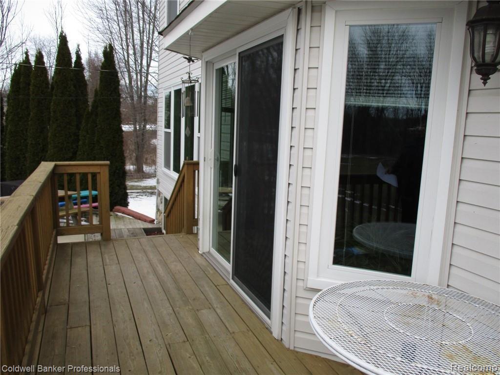 8926 South Durand Road Durand, MI 48429 - Photo 57 of 67 54 BACK DECK.JPG
