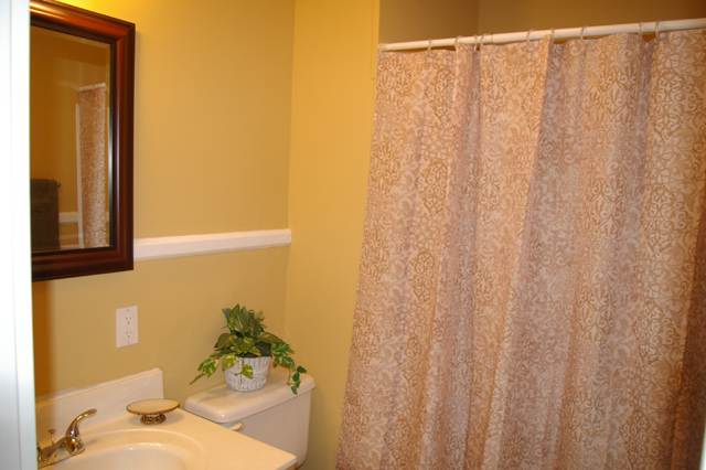 104 Ellison Circle Easley, SC 29640 - Photo 11 of 13 Gallery Image 11