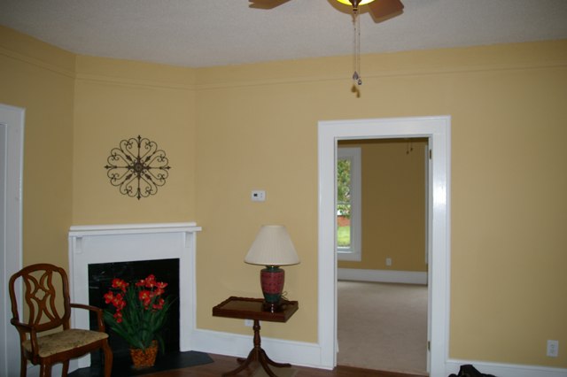 104 Ellison Circle Easley, SC 29640 - Photo 3 of 13 Gallery Image 3