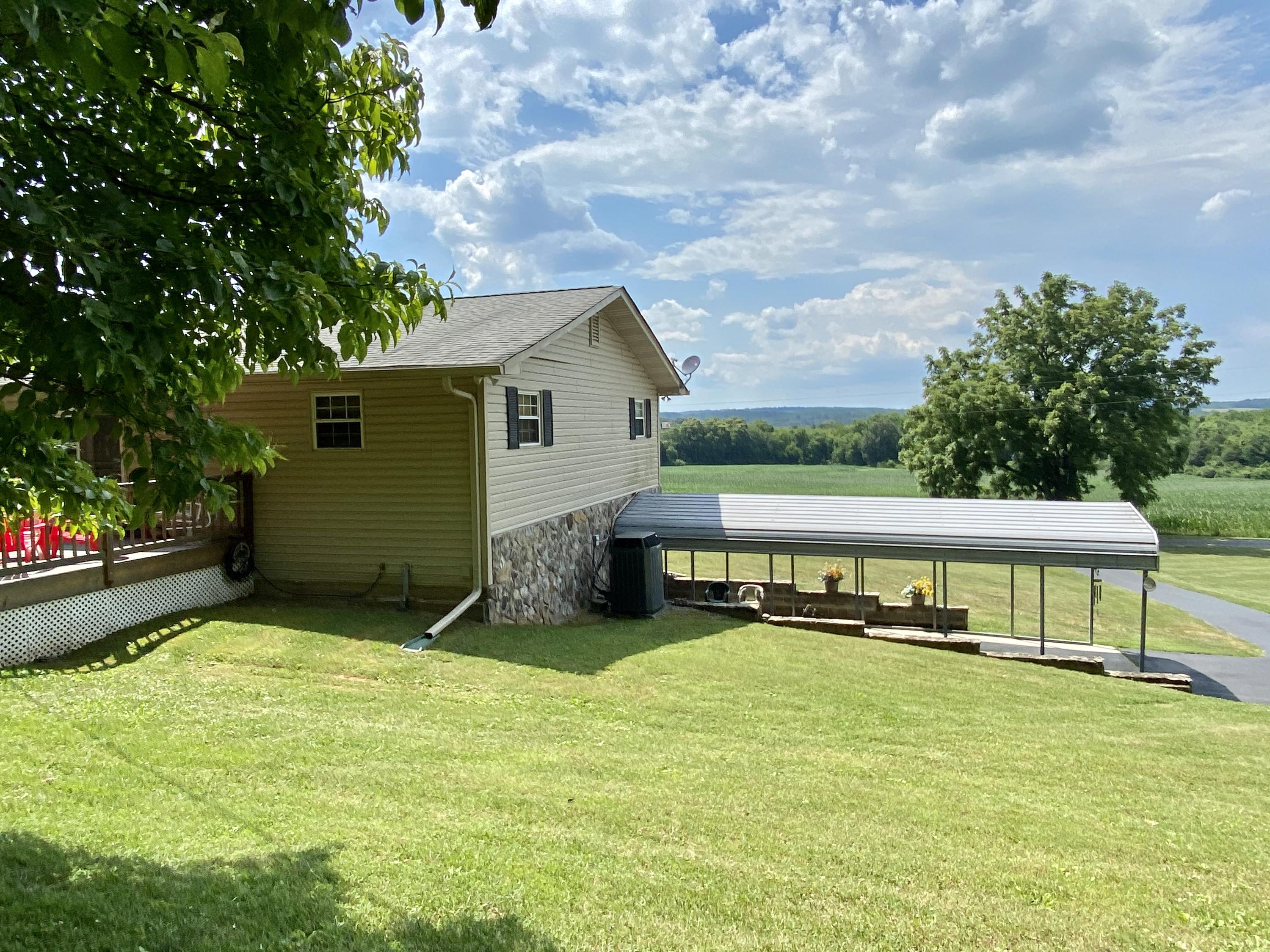 126 Waymier Road Sweetwater, TN 37874 - Photo 8 of 40 82440CD8-DA20-448C-9136-F453109E8275