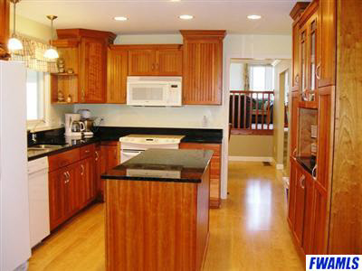 10316 Iron Bridge Road Roanoke, IN 46783 - Photo 6 of 25