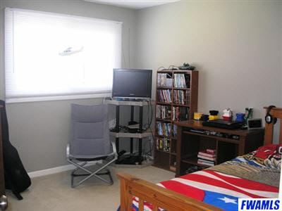 10316 Iron Bridge Road Roanoke, IN 46783 - Photo 10 of 25