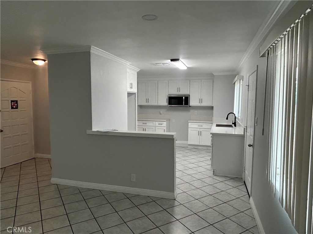 390 East Carter Street Rialto, CA 92376 - Photo 6 of 18