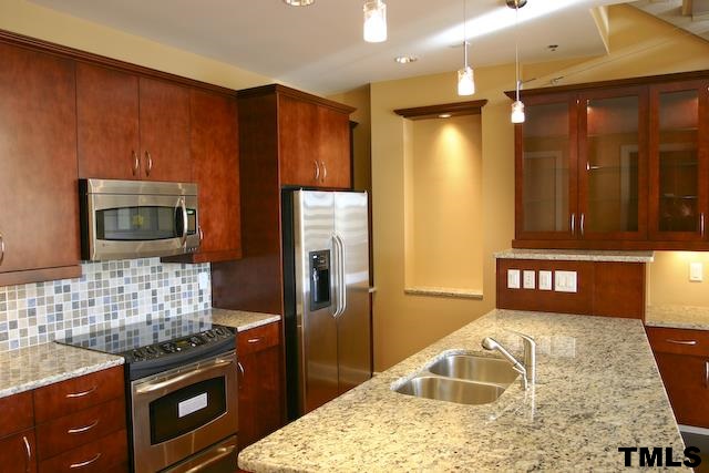 2608 Erwin Road, Unit 420 Durham, NC 27705 - Photo 5 of 11 Gallery Image 5