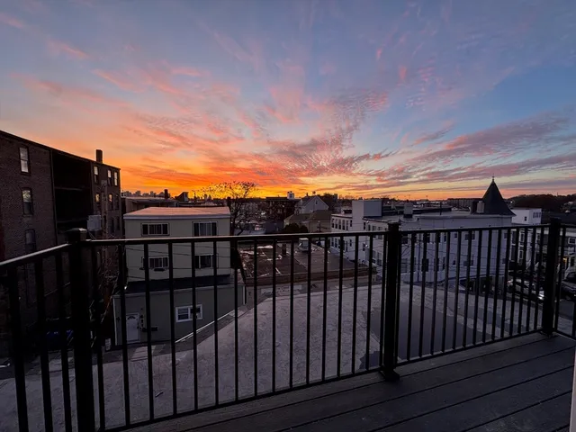 $3,595 | 5 Breed Street, Unit 4, Boston, MA 02128