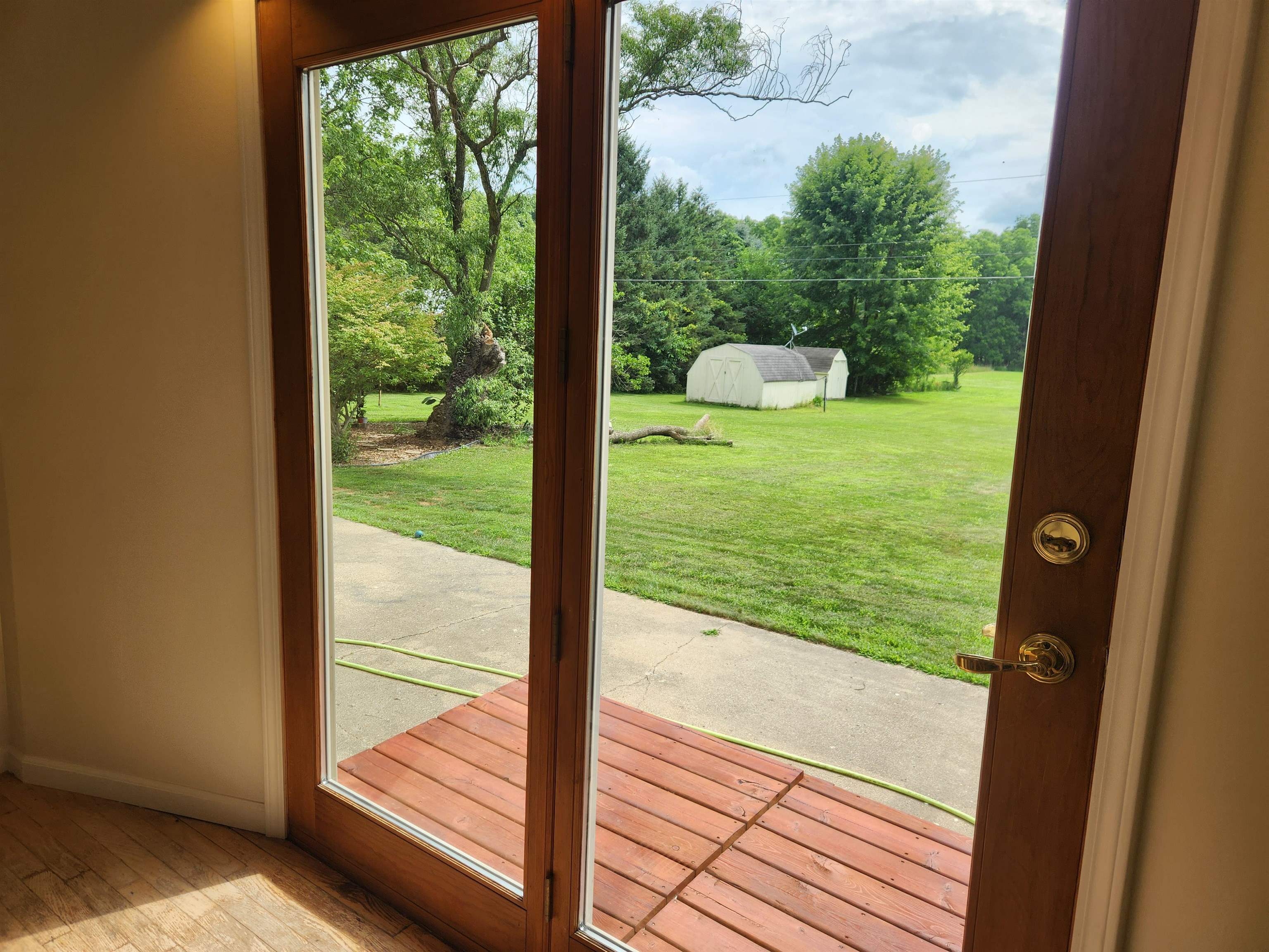 2011 Flanders Road Charlotte, MI 48813 - Photo 29 of 90