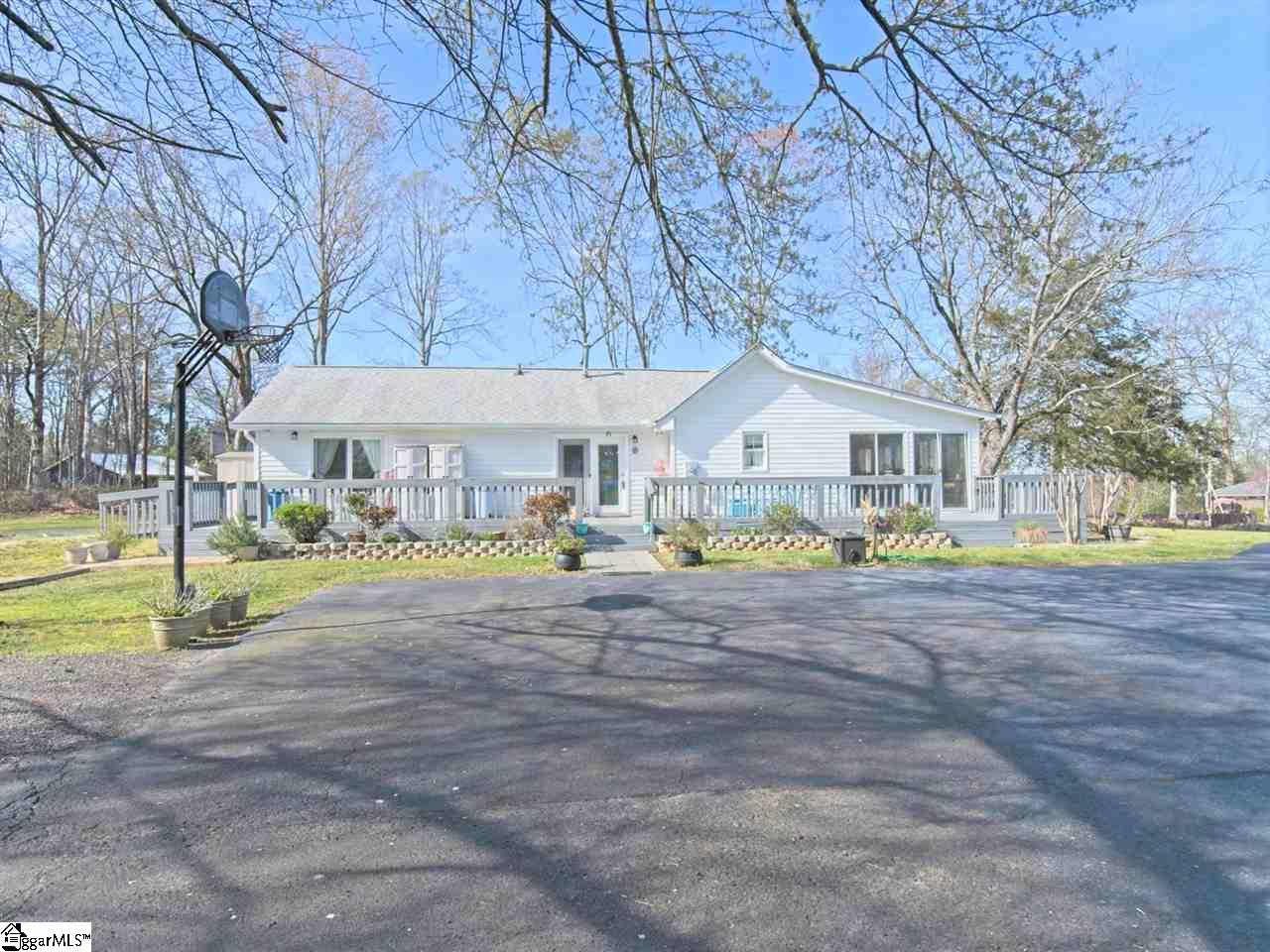 604 Pope Field Road Easley, SC 29642 - Photo 7 of 36 Gallery Image 7