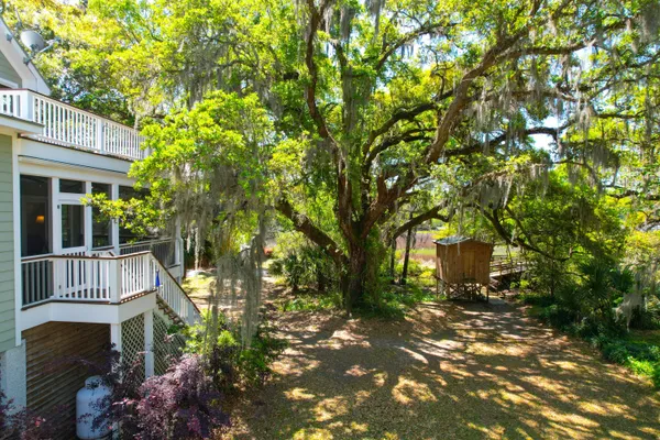 $1,925,000 | 29 Morrison Avenue, McClellanville, SC 29458