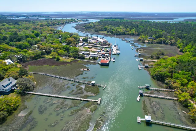 $1,925,000 | 29 Morrison Avenue, McClellanville, SC 29458