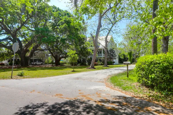 $1,925,000 | 29 Morrison Avenue, McClellanville, SC 29458