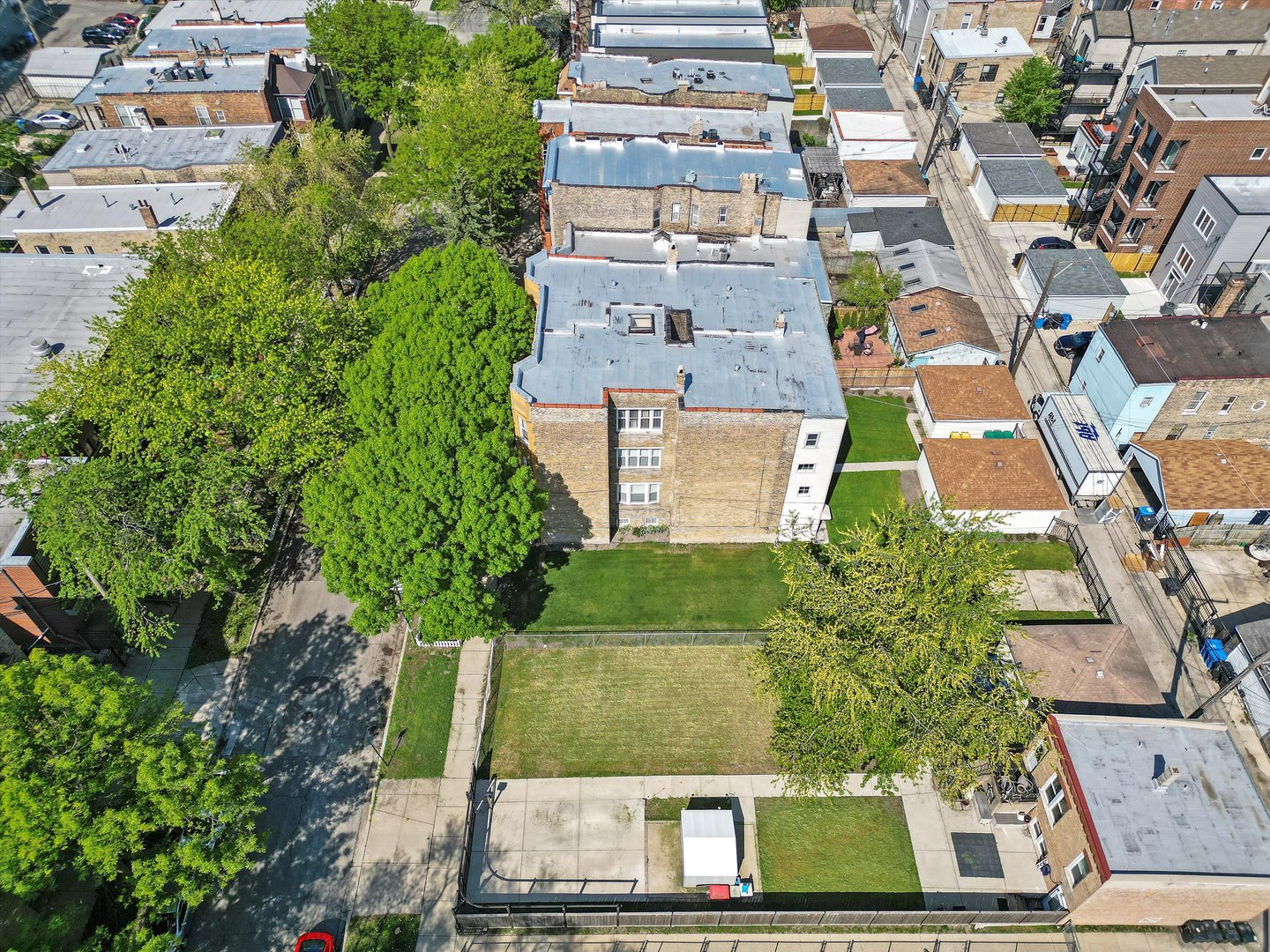 2712 West Crystal Street Chicago, IL 60622 - Photo 4 of 7 an aerial view of residential houses with outdoor space