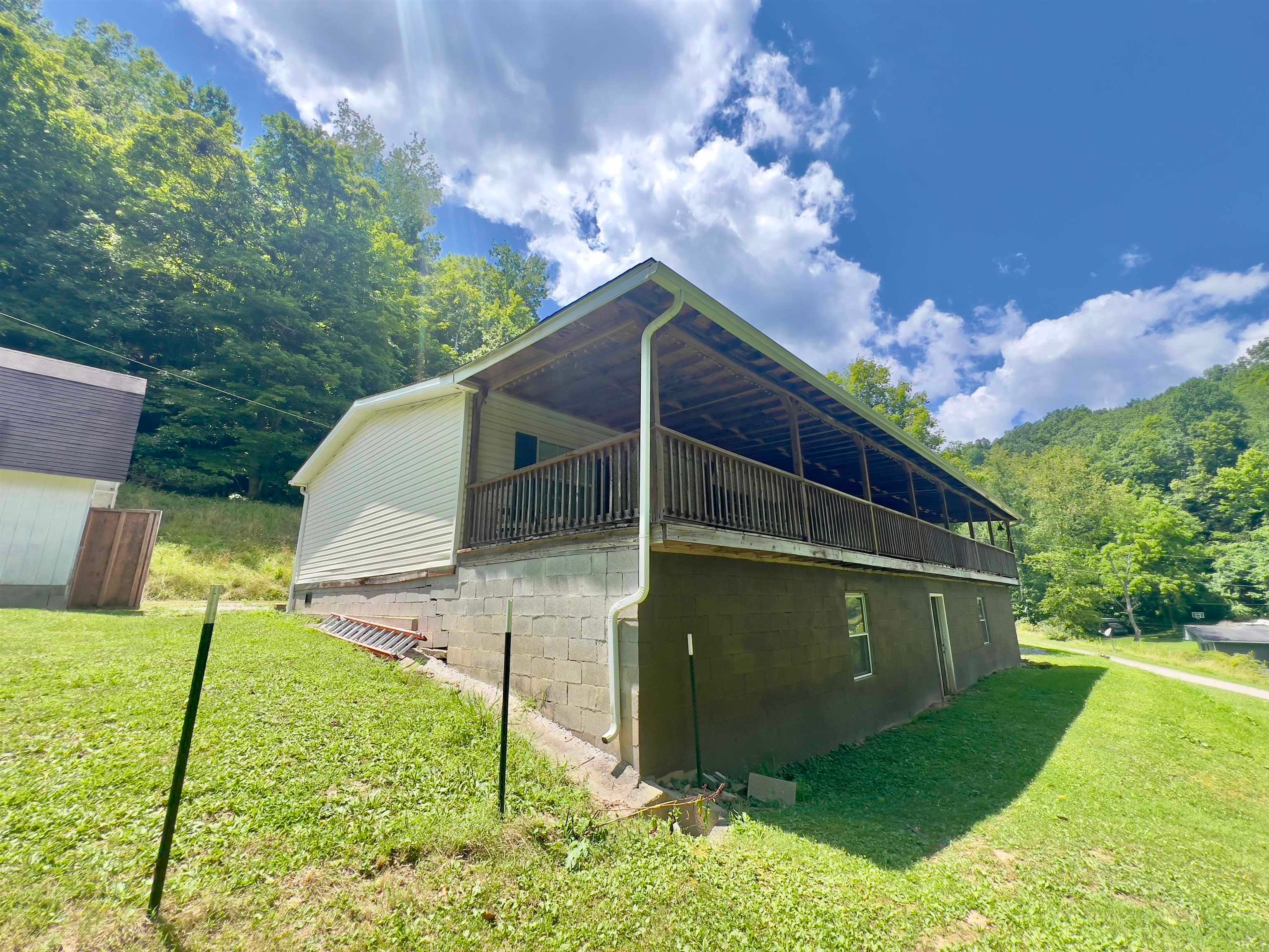 1254 Joels Branch Road Genoa, WV 25517 - Photo 25 of 27 Gallery Image 25