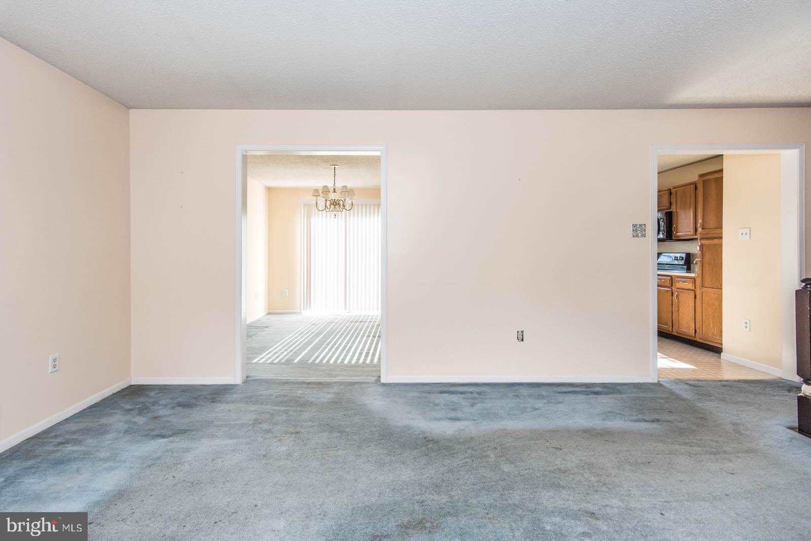 58 Meredith Road Trenton, NJ 08610 - Photo 11 of 51