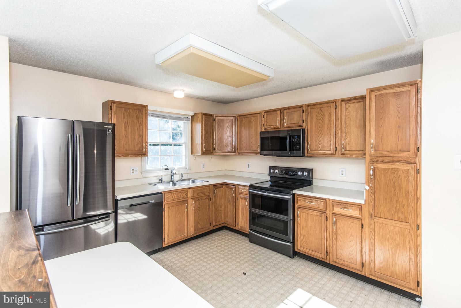 58 Meredith Road Trenton, NJ 08610 - Photo 17 of 51