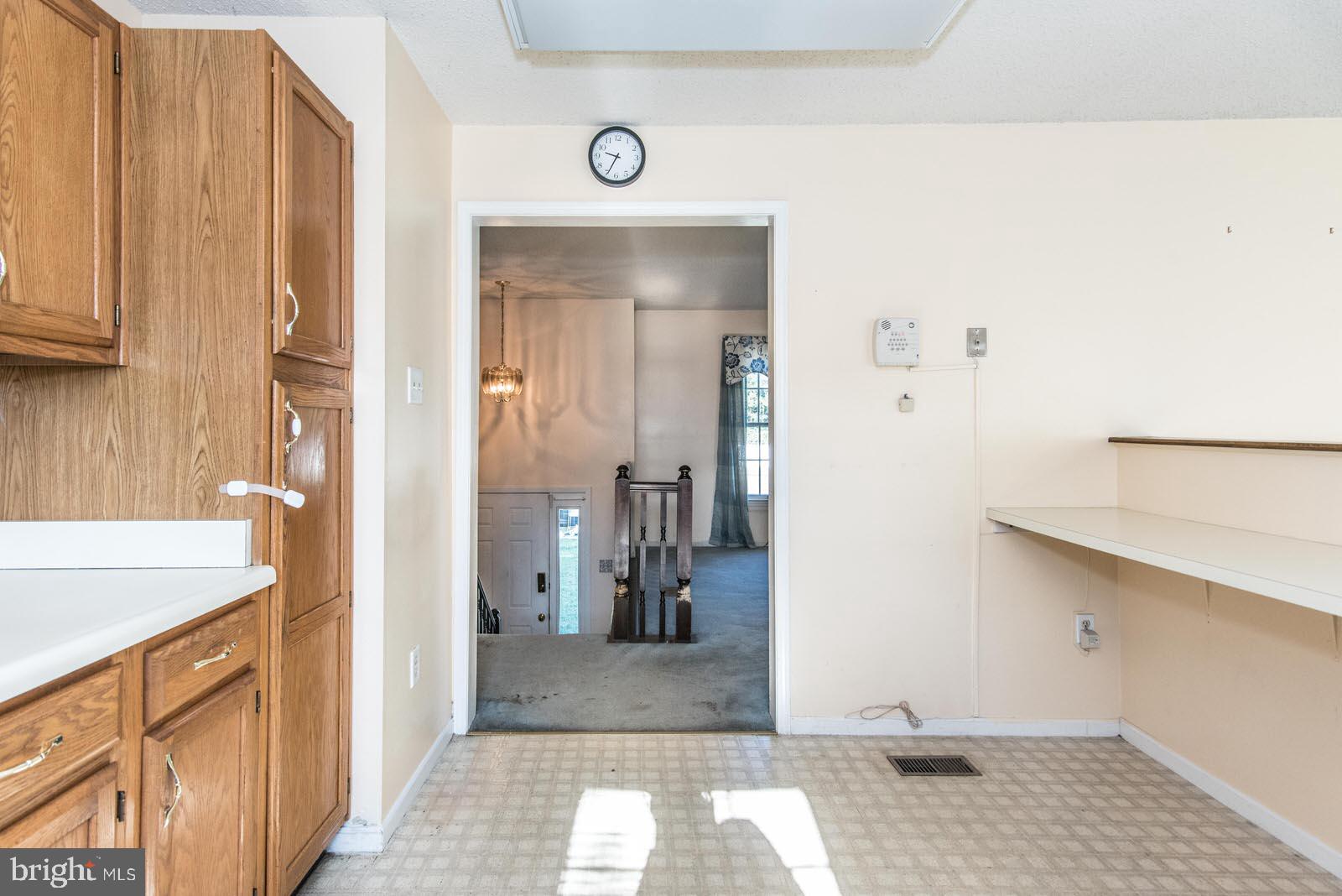 58 Meredith Road Trenton, NJ 08610 - Photo 19 of 51