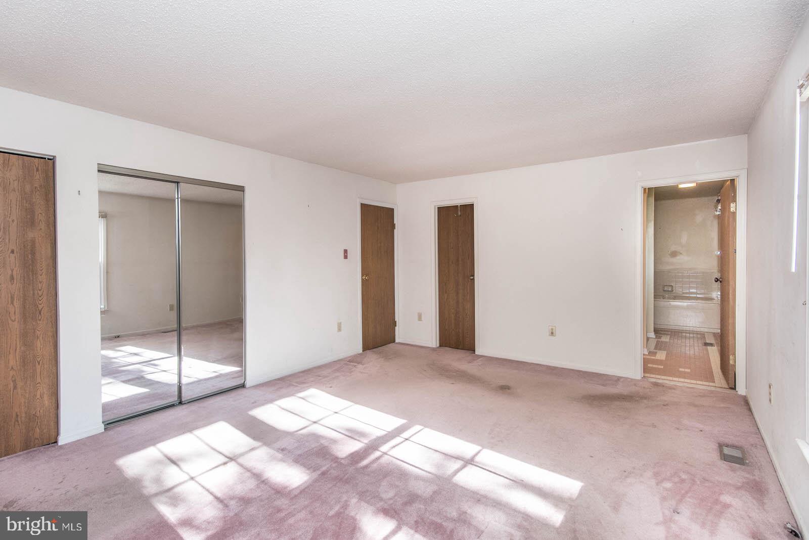 58 Meredith Road Trenton, NJ 08610 - Photo 20 of 51
