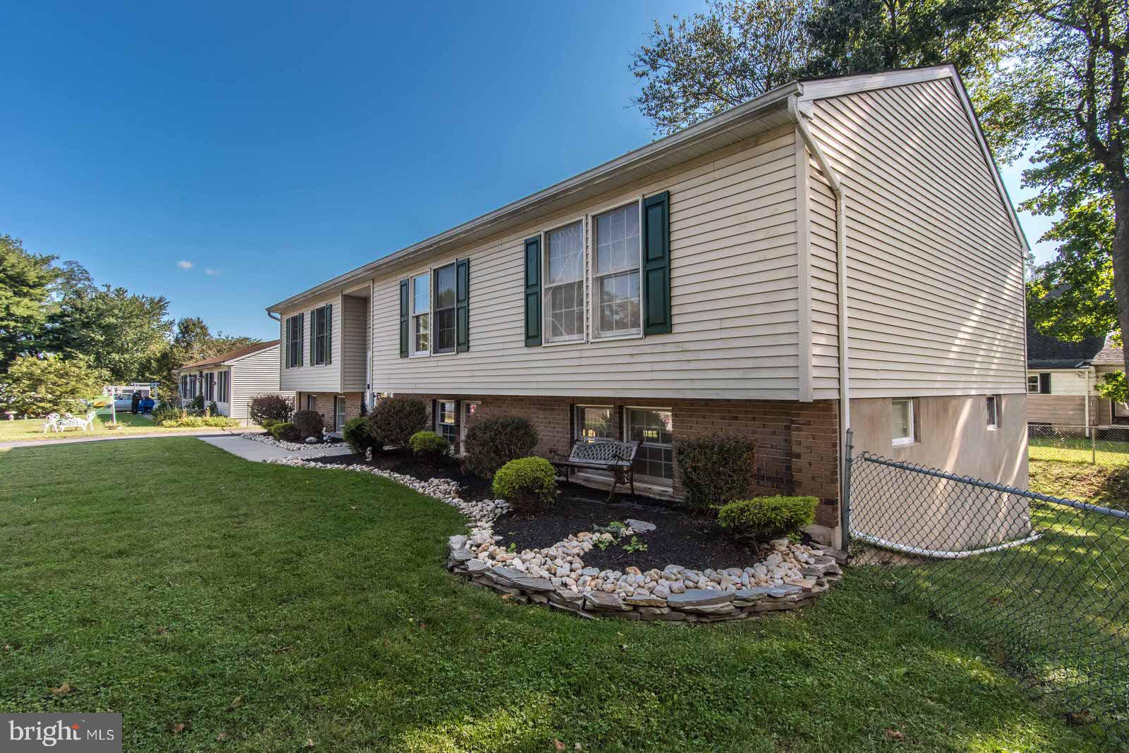 58 Meredith Road Trenton, NJ 08610 - Photo 4 of 51