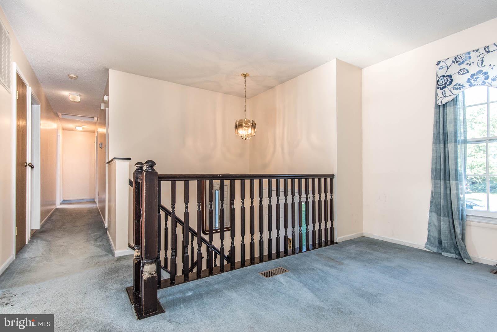 58 Meredith Road Trenton, NJ 08610 - Photo 6 of 51