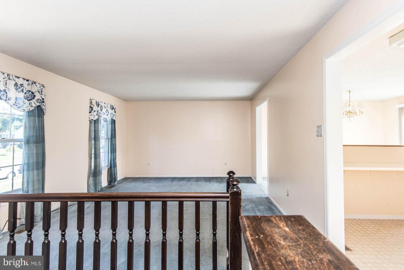 58 Meredith Road Trenton, NJ 08610 - Photo 9 of 51