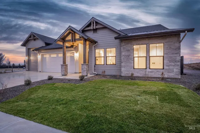 $1,049,500 | 2141 North Palaestra Avenue, Eagle, ID 83616