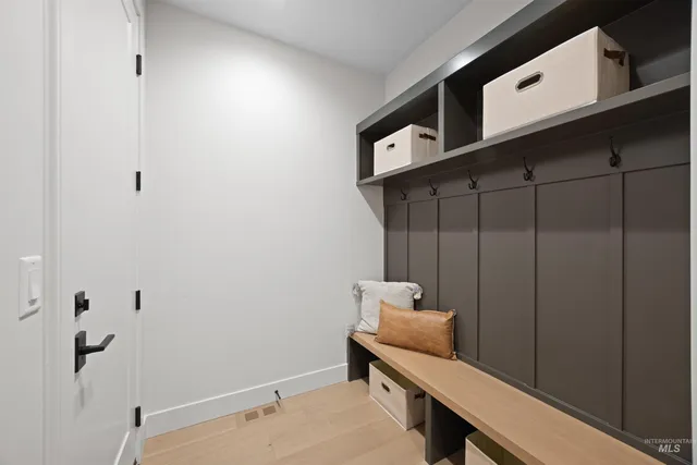 $1,049,500 | 2141 North Palaestra Avenue, Eagle, ID 83616