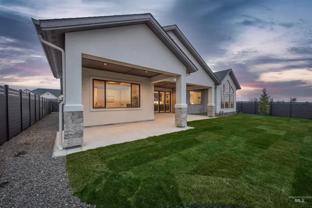 $1,049,500 | 2141 North Palaestra Avenue, Eagle, ID 83616