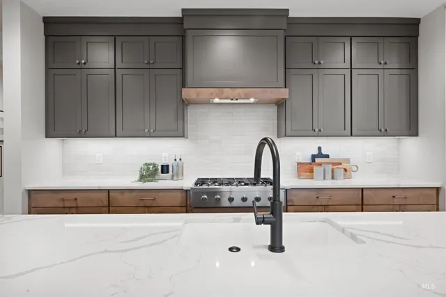 $1,049,500 | 2141 North Palaestra Avenue, Eagle, ID 83616