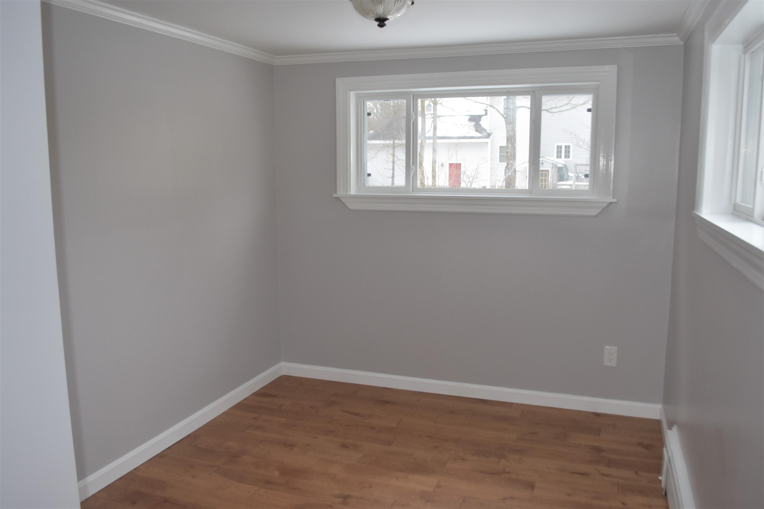 58 Bonnybriar Road South Portland, ME 04106 - Photo 12 of 19 DSC_0004
