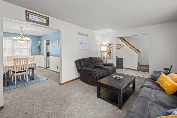 $259,900 | 3005 North Pine Street, Davenport, IA 52804