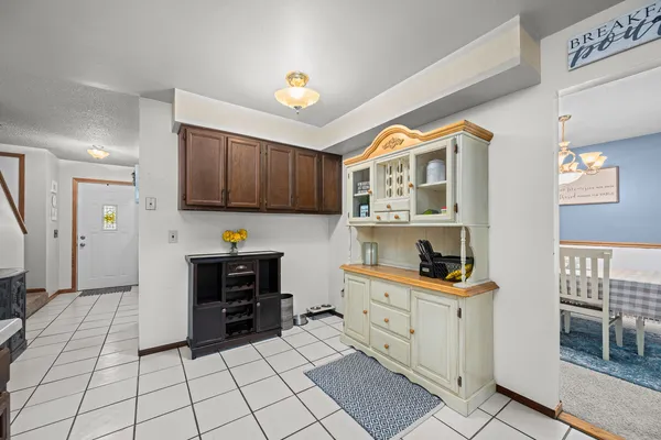 $259,900 | 3005 North Pine Street, Davenport, IA 52804