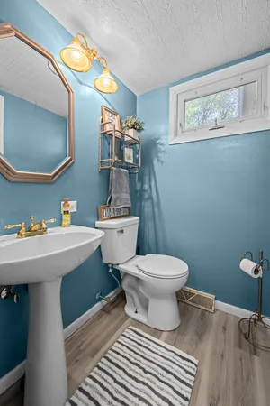 $259,900 | 3005 North Pine Street, Davenport, IA 52804