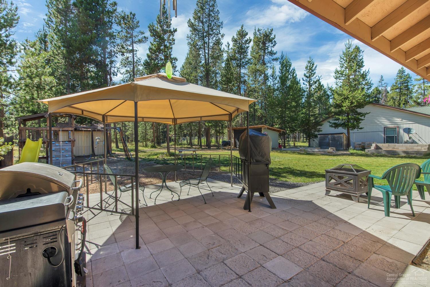 55613 Swan Road Bend, OR 97707 - Photo 23 of 25 Gallery Image 23