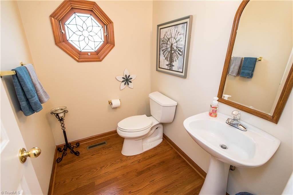 4881 Hampton Road Clemmons, NC 27012 - Photo 13 of 30 Gallery Image 13