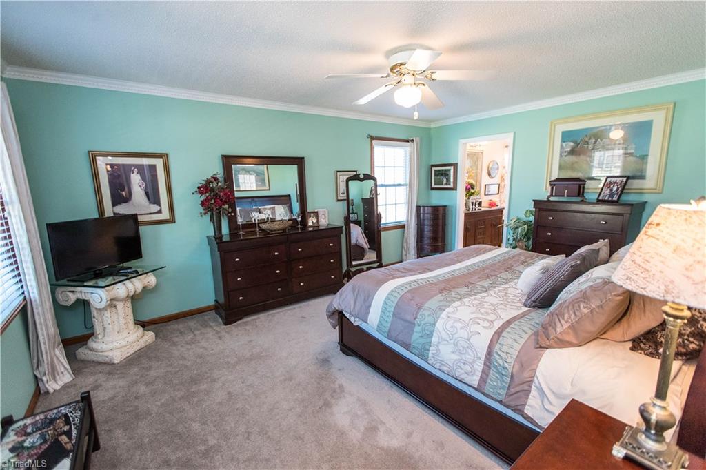 4881 Hampton Road Clemmons, NC 27012 - Photo 15 of 30 Gallery Image 15