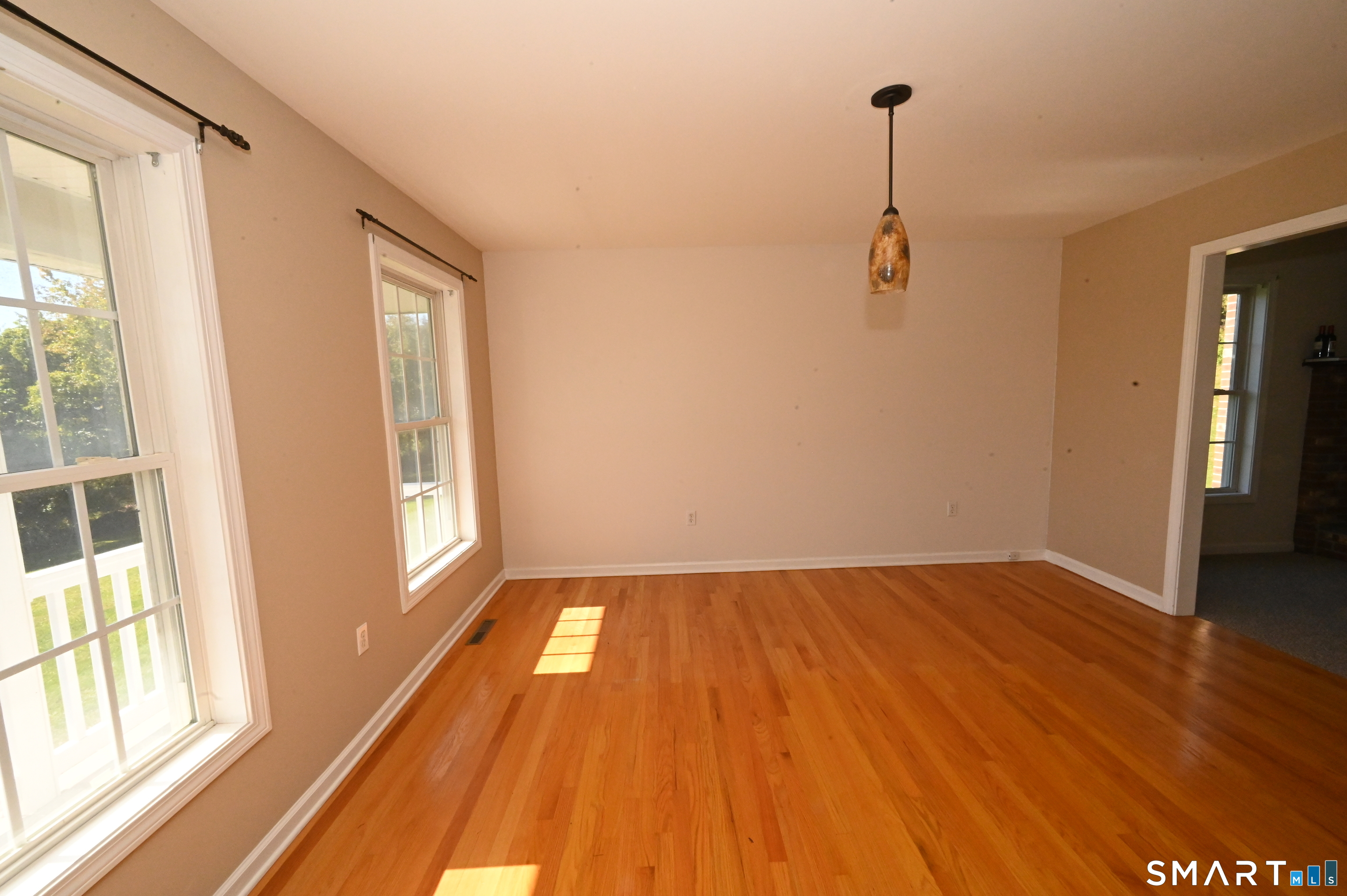 680 Totoket Road North Branford, CT 06472 - Photo 13 of 39 Gallery Image 13