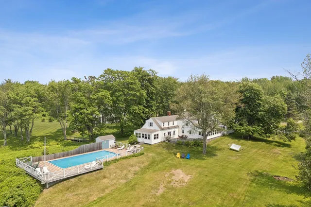 $2,175,000 | 61 Sawyer Road, Chebeague Island, ME 04017