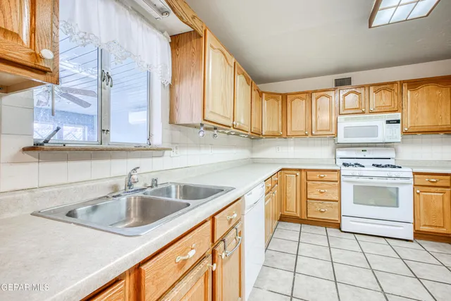 $220,000 | 5800 Nike Lane, El Paso, TX 79924