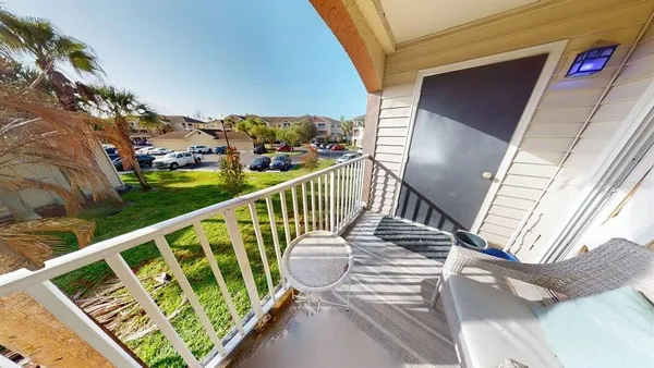 $260,000 | 1950 Summer Club Drive, Unit 214, Oviedo, FL 32765