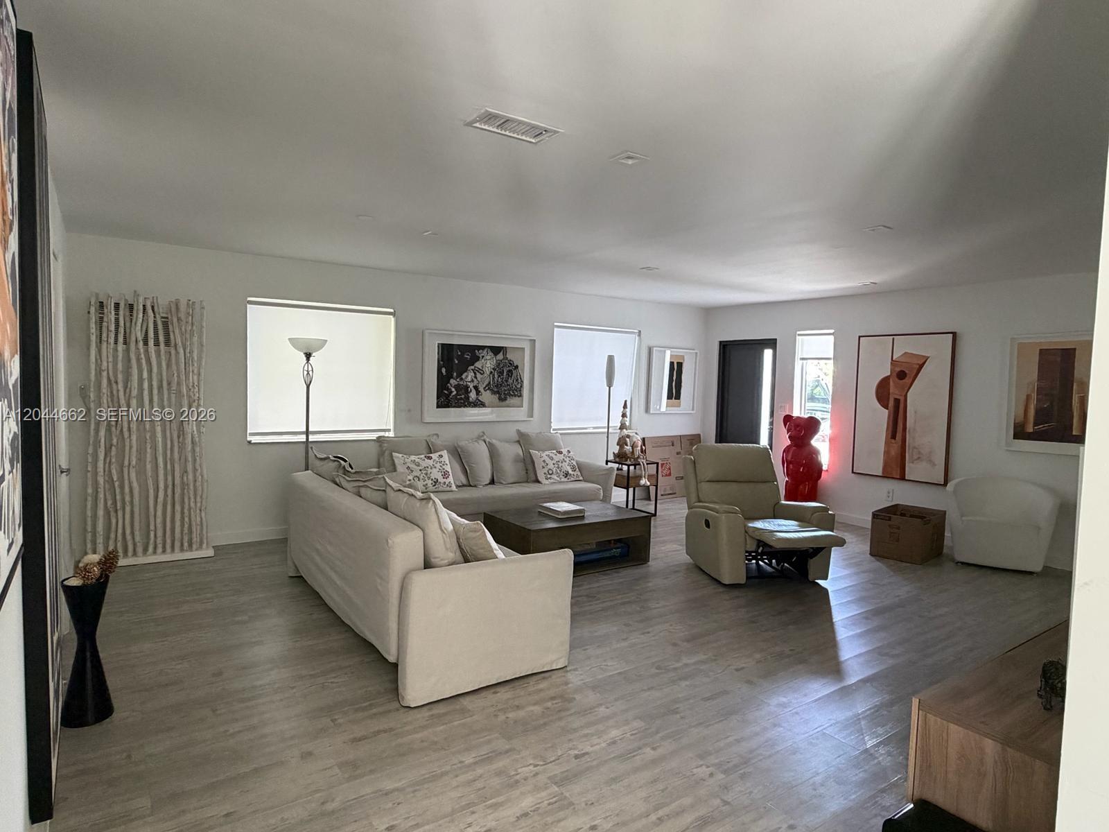 2401 Southwest 16th Court Miami, FL 33145 - Photo 12 of 41