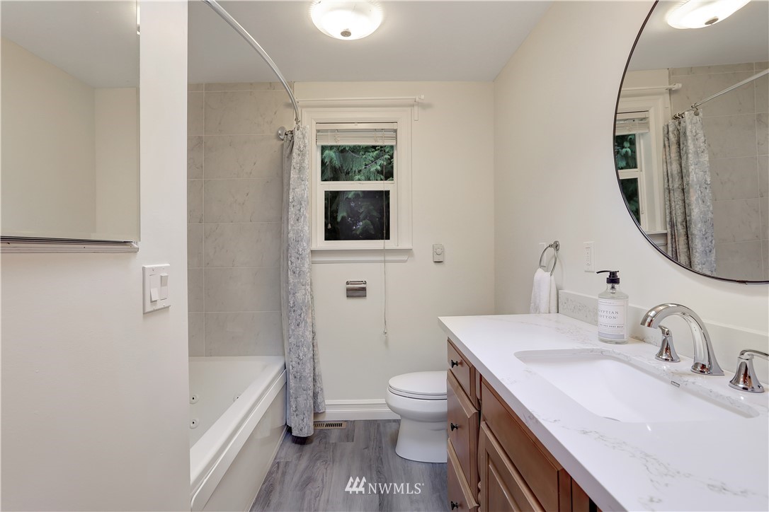 18319 West Spring Lake Drive Southeast Renton, WA 98058 - Photo 23 of 40 Gallery Image 23