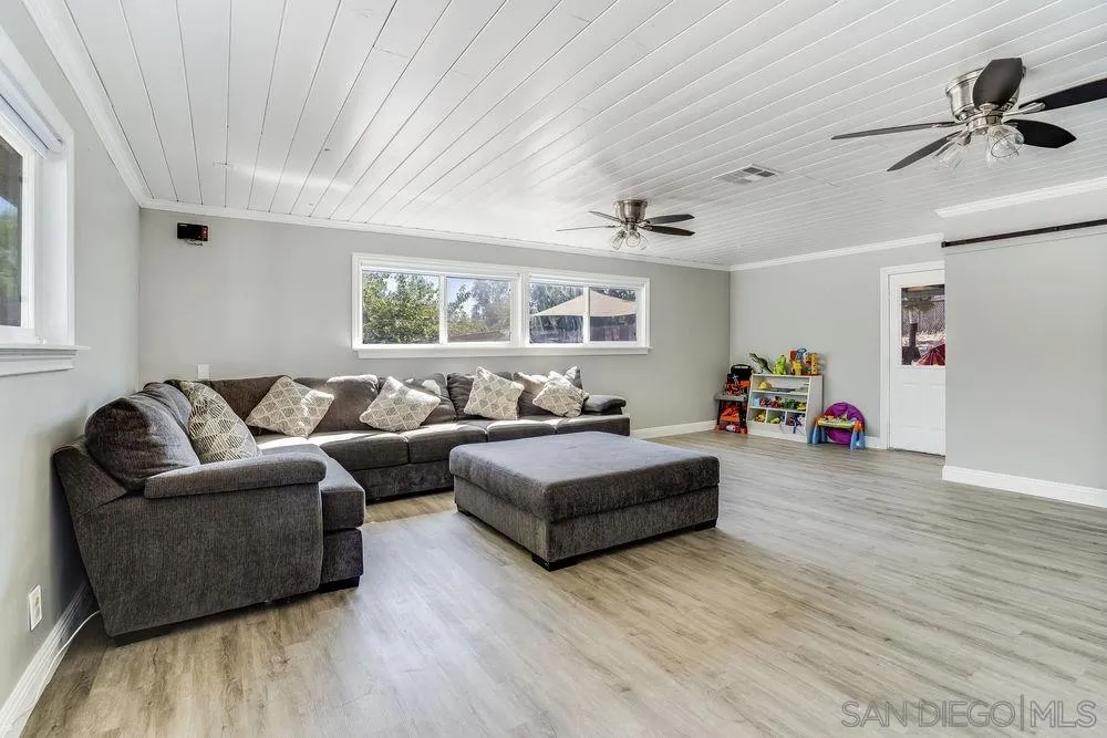529 Amigos Road Ramona, CA 92065 - Photo 11 of 48 Gallery Image 11