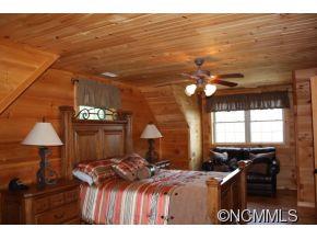 293 Lake Road Landrum, SC 29356 - Photo 14 of 17