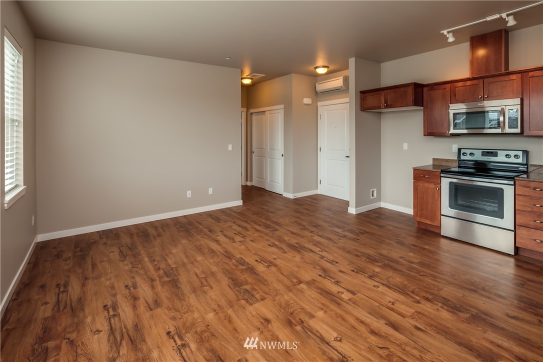8844 Depot Road, Unit 206 Lynden, WA 98264 - Photo 15 of 22 Gallery Image 15