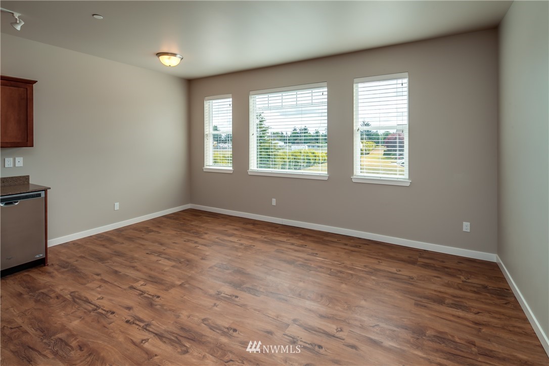 8844 Depot Road, Unit 206 Lynden, WA 98264 - Photo 18 of 22 Gallery Image 18