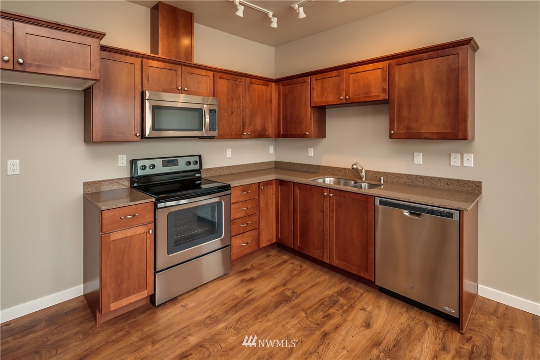 8844 Depot Road, Unit 206 Lynden, WA 98264 - Photo 19 of 22 Gallery Image 19